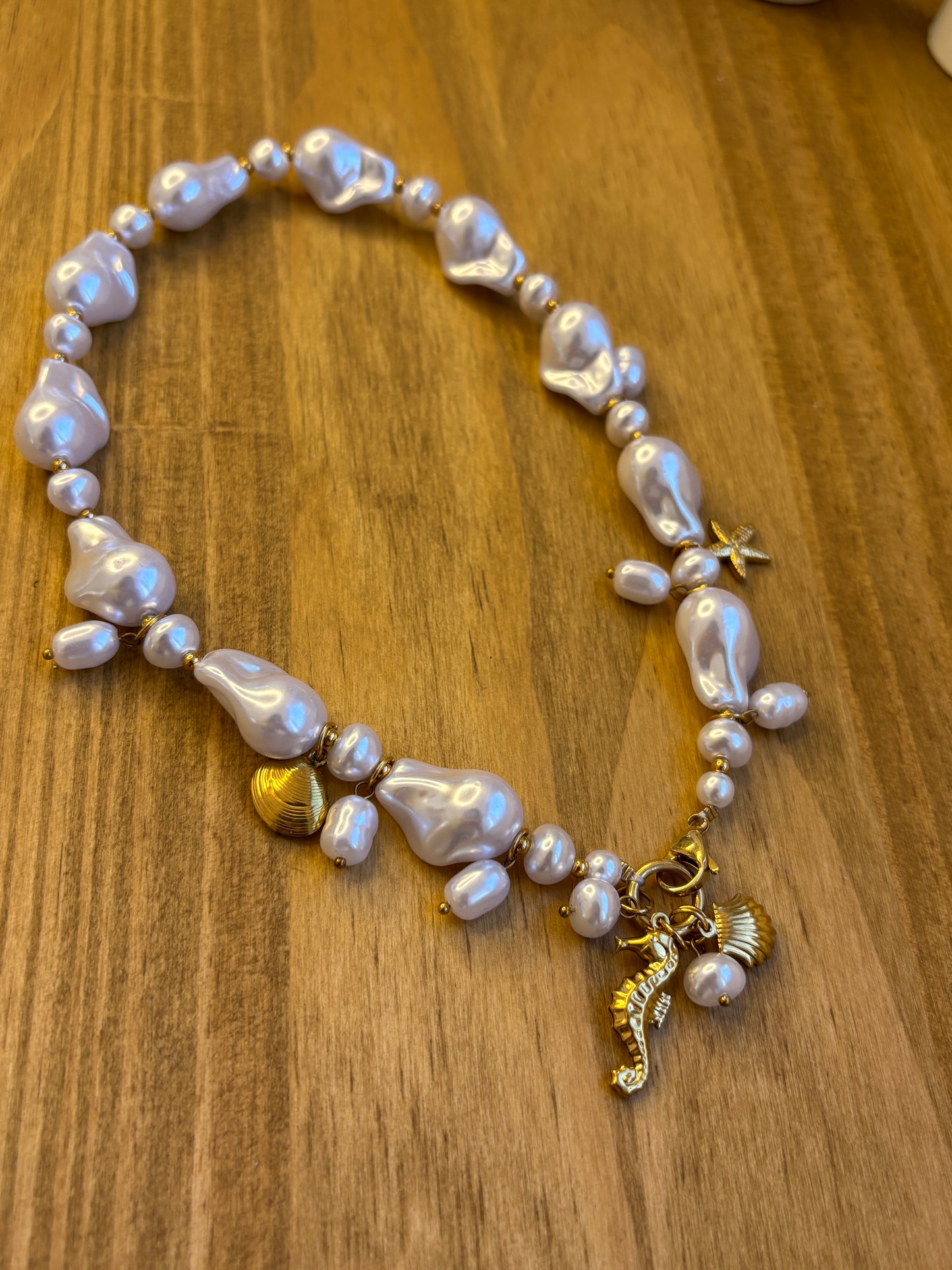 Collier Hippo