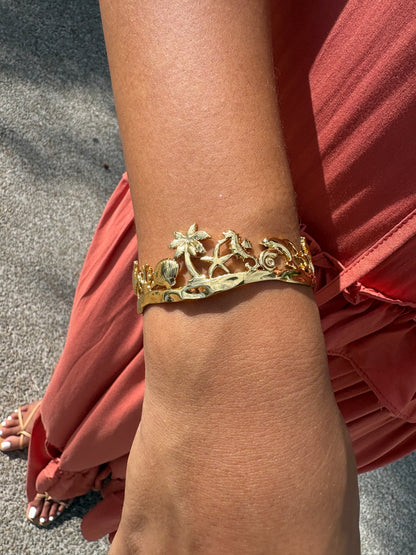 Bracelet Island