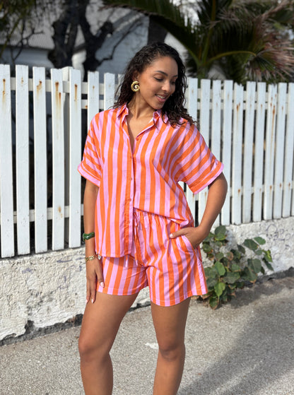 Short Adèle