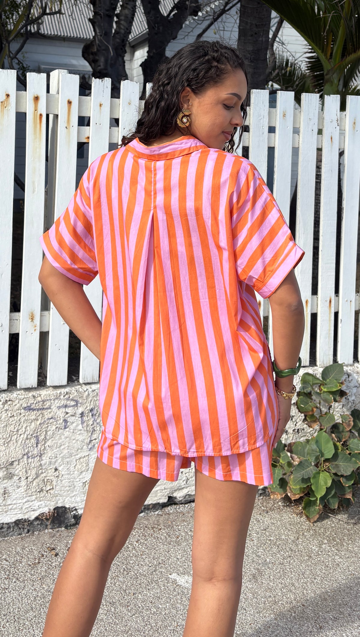 Short Adèle