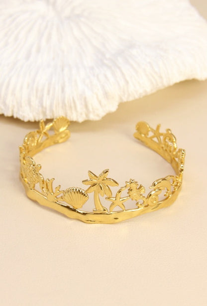 Bracelet Island